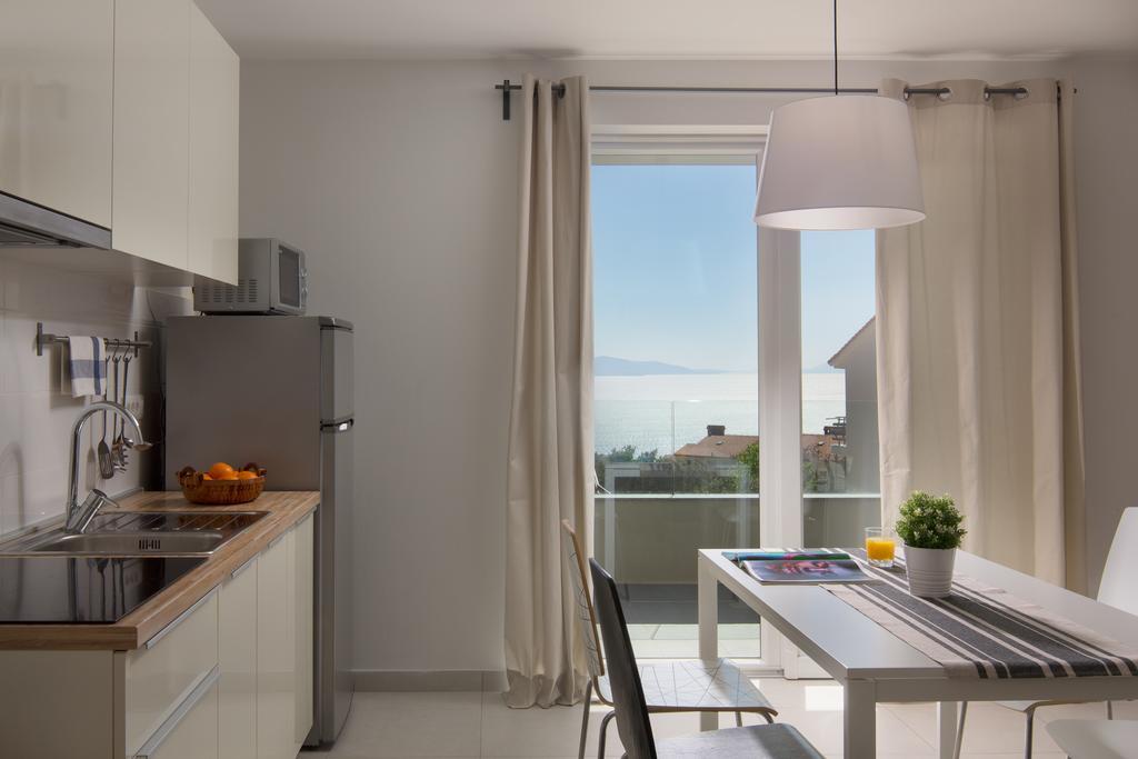 Lemechi Casa Girasole Apartments Рабац Екстериор снимка